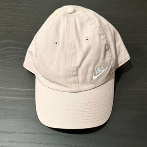 Nike Soft Pink Baseball Cap
